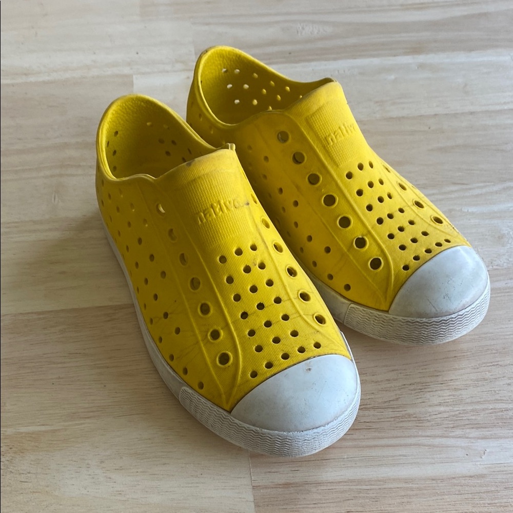 Native Shoes Yellow and White Sneakers Lightweight Casual